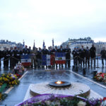 Commémo_26-02-11_Arc-de-Triomphe